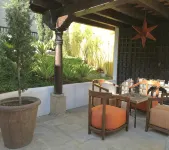 Cozy Studio in Quiet Condo with Heated Pool - Apartments