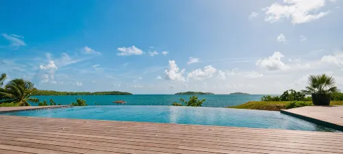 Villa Ocean House, Large Pool, and Ocean View - 4-Star