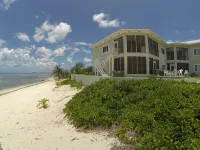 Steps to Sand & Sea - Oceanfront Condo with Pool in Quiet Cayman Kai/Rum Point