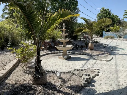 Magnificent Ocean views, privacy abounds on this well appointed mini estate.