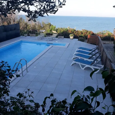 app. 1 Villa Osca a view of the sea and trabocchi, holiday abruzzo