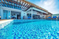 Tohora by Tahiti Homes 5-bedroom beachfront villa with swimming pool. - 別墅