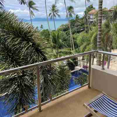 Luxurious semi - detached 2 bedroom Villa with 2 superb pools and sea views Others