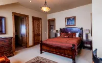 Affordable elegance with great Teton Mountain views - Mountain view