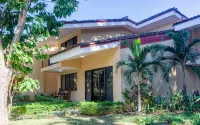Tranquil 3 Bed 3 Bath Beach House Steps from the Quaint Playa Ocotal Beach