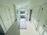 Luxury School House Retreat With Pool & Sauna - 1HR from NYC - 빌라