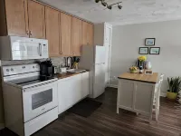 Newly renovated apartment in the heard of Provincetown - 2-Star