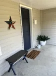 Cheerful 1 Bedroom House in the Middle of Town - 부티크
