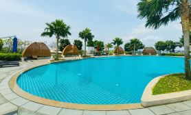 Almas Suites by RR JBcity