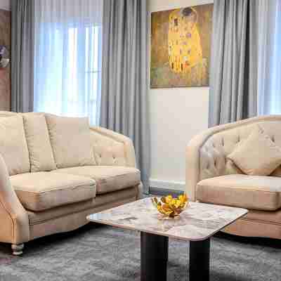 Infinity Plaza Hotel Rooms