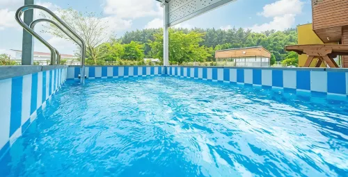Daebudo Sunshine Kids Pool Villa - 4-Star