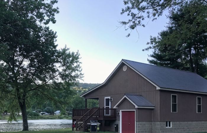 The River's Edge - Rare find along The Allegheny River 3 bedroom/ 1 1/2 bath