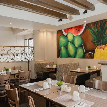 Hotel San Marcos Express