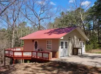Hot Tub! Large Deck, BBQ Grill, Fire Pit & Arkansas Sunsets! - Country Houses