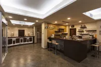 克里諾斯套房酒店