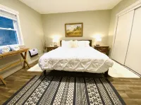 Romantic Red Barn Escape Getaway, Amazing Mt Rainier Views- Hot Tub- Firepit-BBQ - 絶景