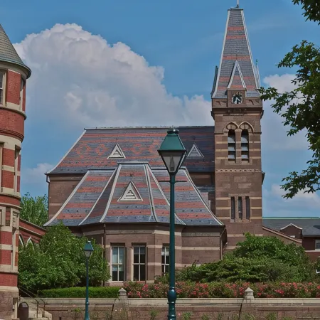 Kellogg Conference Hotel Capitol Hill at Gallaudet University Отели рядом с достопримечательностью «Вашингтонский железнодорожный вокзал Юнион-Стейшн»