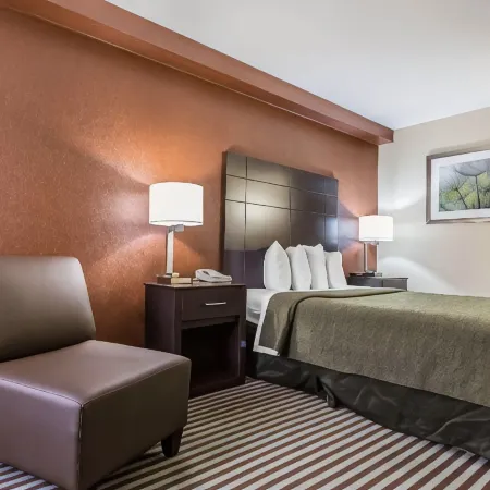 Quality Inn Mount Vernon, IL