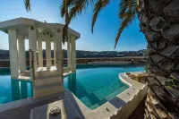 Bebis House - Swimmingpools