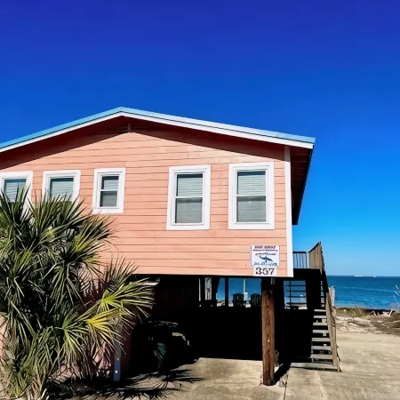 Fish Haven-Deep Water-Dock-Best Views-Peaceful-Linens Furnishe