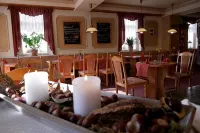 Hotel Garni Brauhof Niederwiesa - Pensions