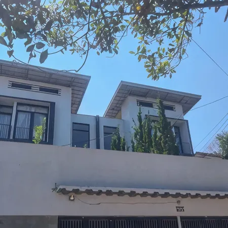 Rumah Kembar Lembang (Family Only)