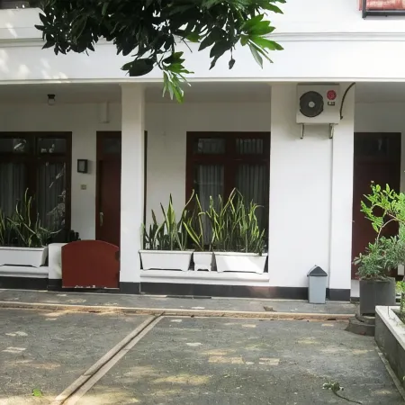 Kurnia Jaya Hotel