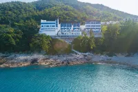 High Class 153 Hotels in 