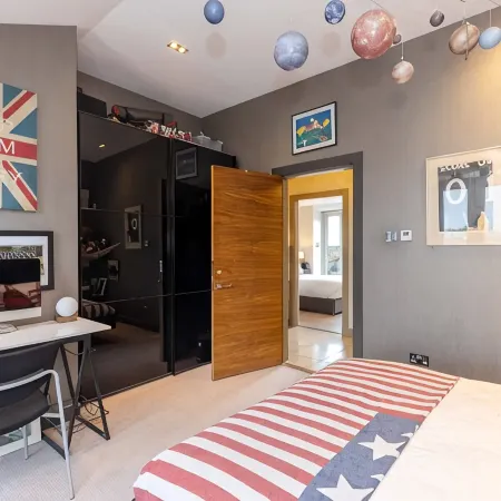 Joivy Beautiful Penthouse with Terrace & Jacuzzi