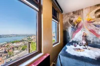 BİG Urban Stay TAKSİM@WİTH Sea VİEW - Ocean View