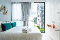 Cassia Residences in Laguna by Banyan Living - Pools