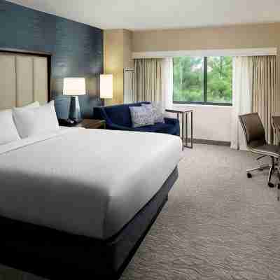 Doubletree by Hilton Nashua Rooms