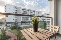GuestReady-Broken Record|1BR apt|Balcony|Parking - Apartments