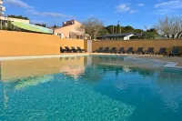 Camping Domaine des Tamaris - Pools