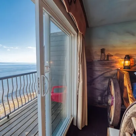 Anchor Inn and Suites