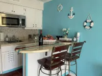 Beachfront condo with spectacular view - Balkoner