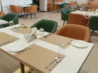 The Adventure Convention & Resort - bar