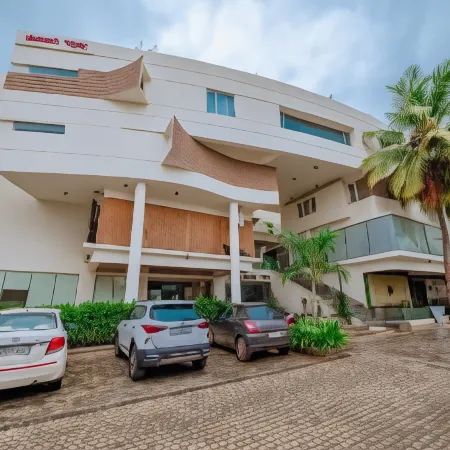 Ashok Inn
