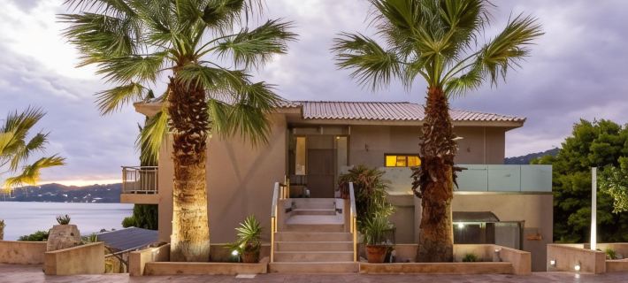 Core Luxury Suites Hotels in Skiathos