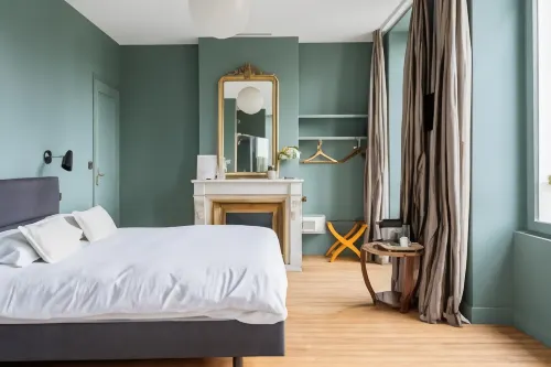 L'Escapade Bordelaise - côté Jardin - Bed and Breakfasts
