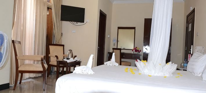 Asinuara Hotel โรงแรมในบาฮาร์ดาร์