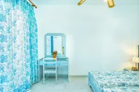 森尼奧斯法羅斯公寓酒店 - 露台