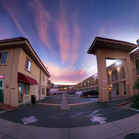 Rodeway Inn & Suites