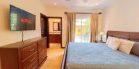 Las Brisas 5 - parking