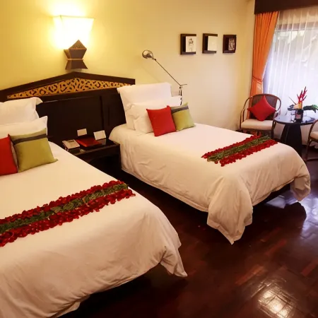 Laluna Hotel and Resort, Chiang Rai Отели рядом с достопримечательностью «Музей Уб Кхам»
