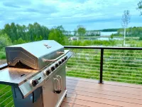 New Shoreline Home | Waterfront |  Sauna | Views | Dogs | Trail Access - 4-Star