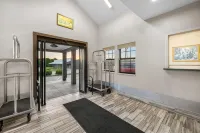 近堪薩斯賽道温德姆戴斯酒店 - 健身室/gym room