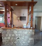 由Open City Hotel提供的迪奧涅 - 酒吧