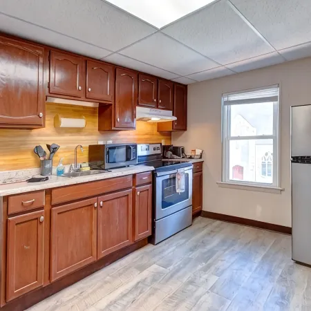 Candy Bar, Apt #8One Bedroom with Pull Out