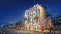 Boryeong Wifi Condo Pension - 3-Star